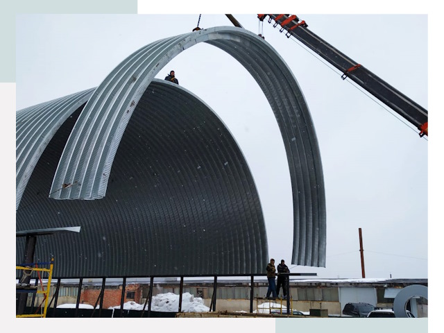 Полукруглые ангары в Реже